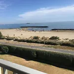 Spacieux Au Cap D'agde 120 M² Avec Piscine Partagee 아파트 *