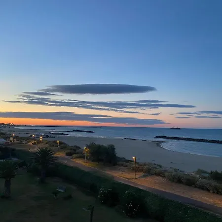 Spacieux Au Cap D'agde 120 M² Avec Piscine Partagée Appartamento Agde