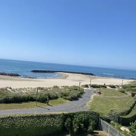 Spacieux Au Cap D'agde 120 M² Avec Piscine Partagée Appartamento